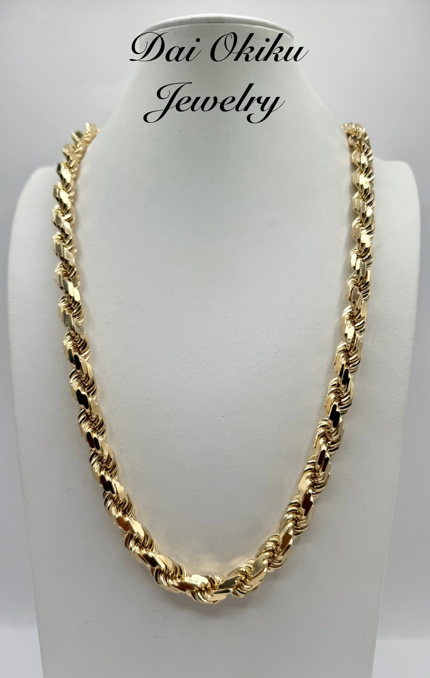 Custom 12mm 26” Diamond Cut Rope Continuous